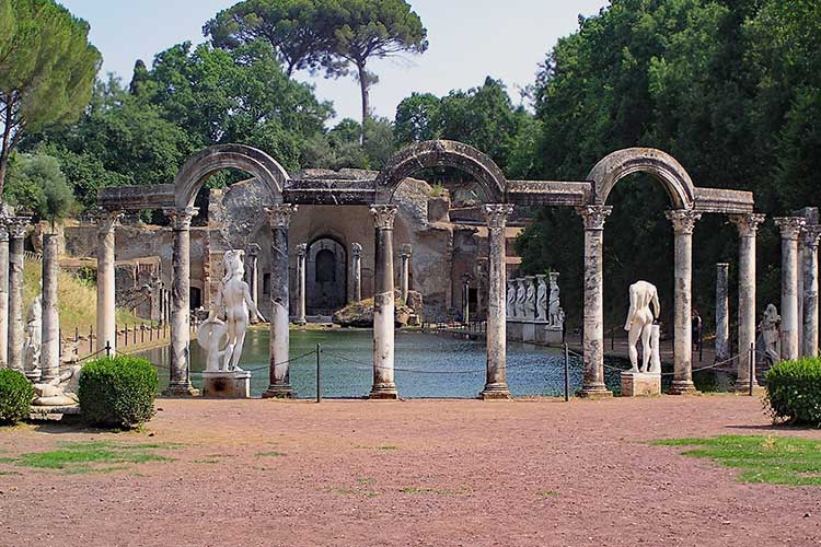 Villa Adriana en Tívoli, Italia